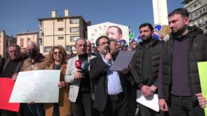 GÜBREYE YAPILAN ZAM RİZE’DE PROTESTO EDİLDİ Gençağa Karafazlı “YAŞ ÇAY