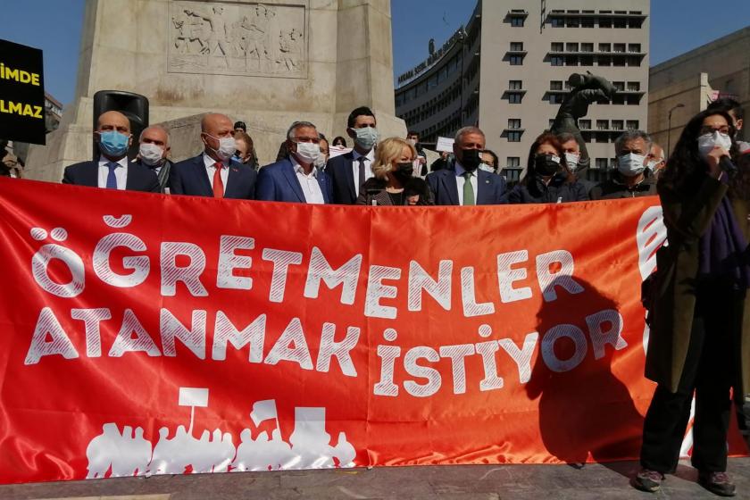 Türkiye’de 700 bin öğretmen atama beklerken, umutları kırılan ataması yapılmayan