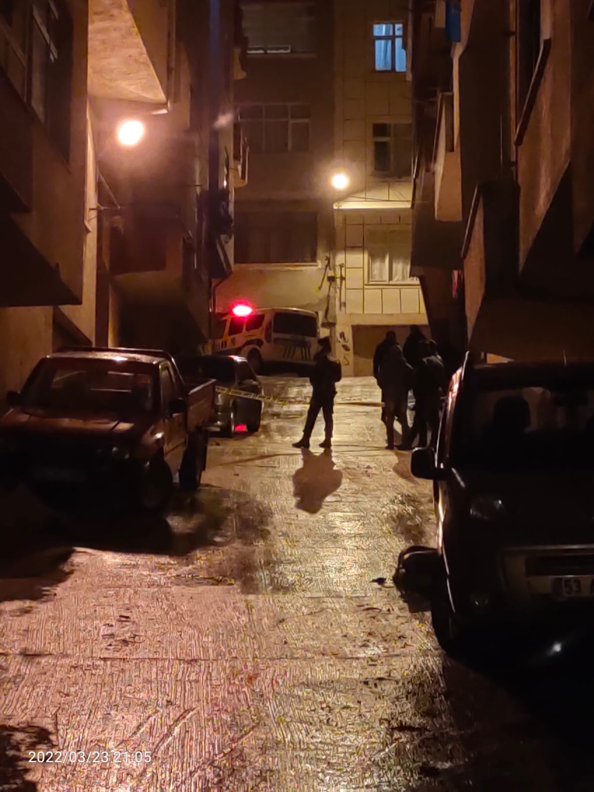 Rize’nin Tophane mahallesinde bu akşam saat 21 sıralarında iki grup