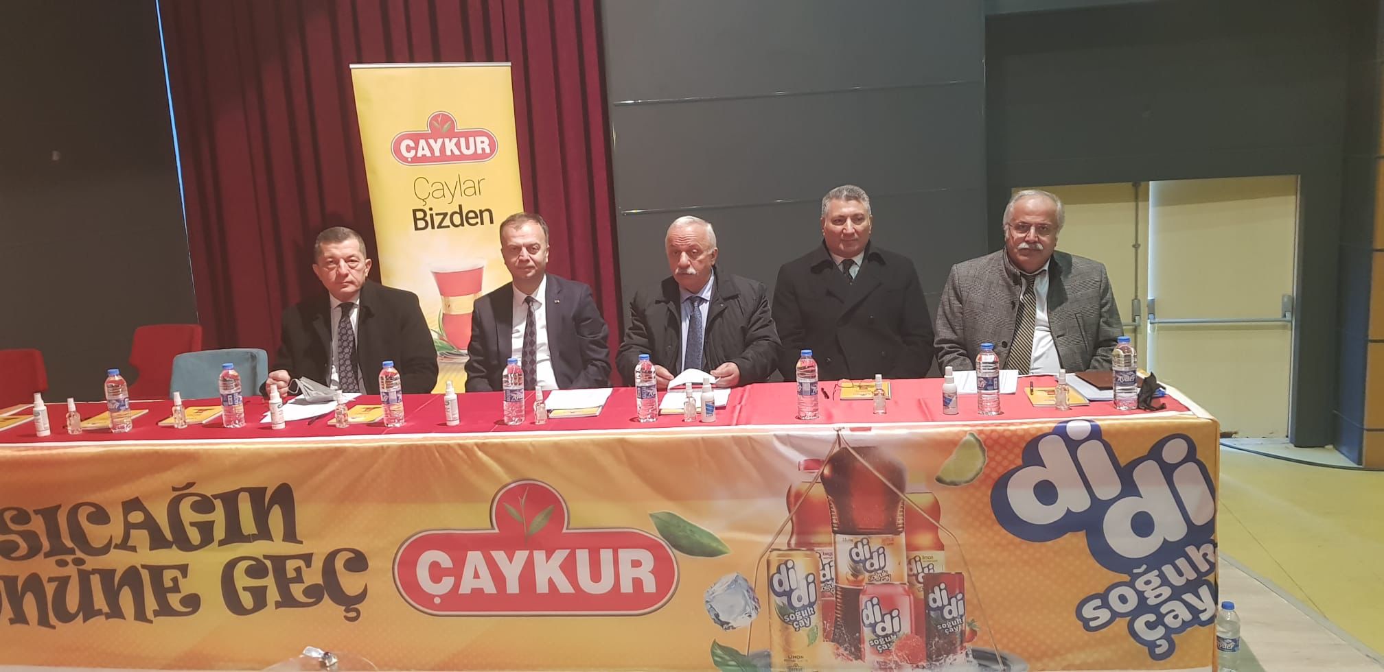 ÇAYKUR 630 MEVSİMLİK İŞÇİ ALIMI İÇİN KURA ÇEKİMİ GERÇEKLEŞTİRDİ Gençğa