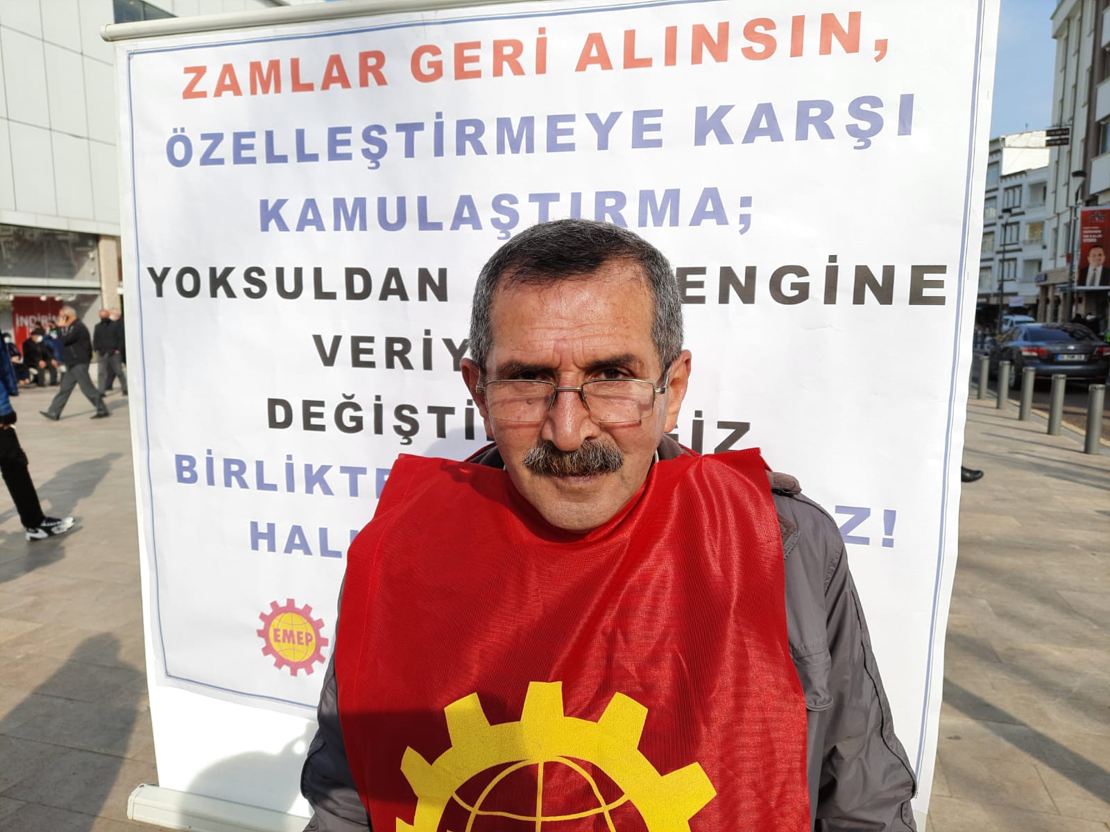 EMEP Altınordu İlçe Başkanı Yusuf Kaya dolmuşlara yapılan zamlara dair