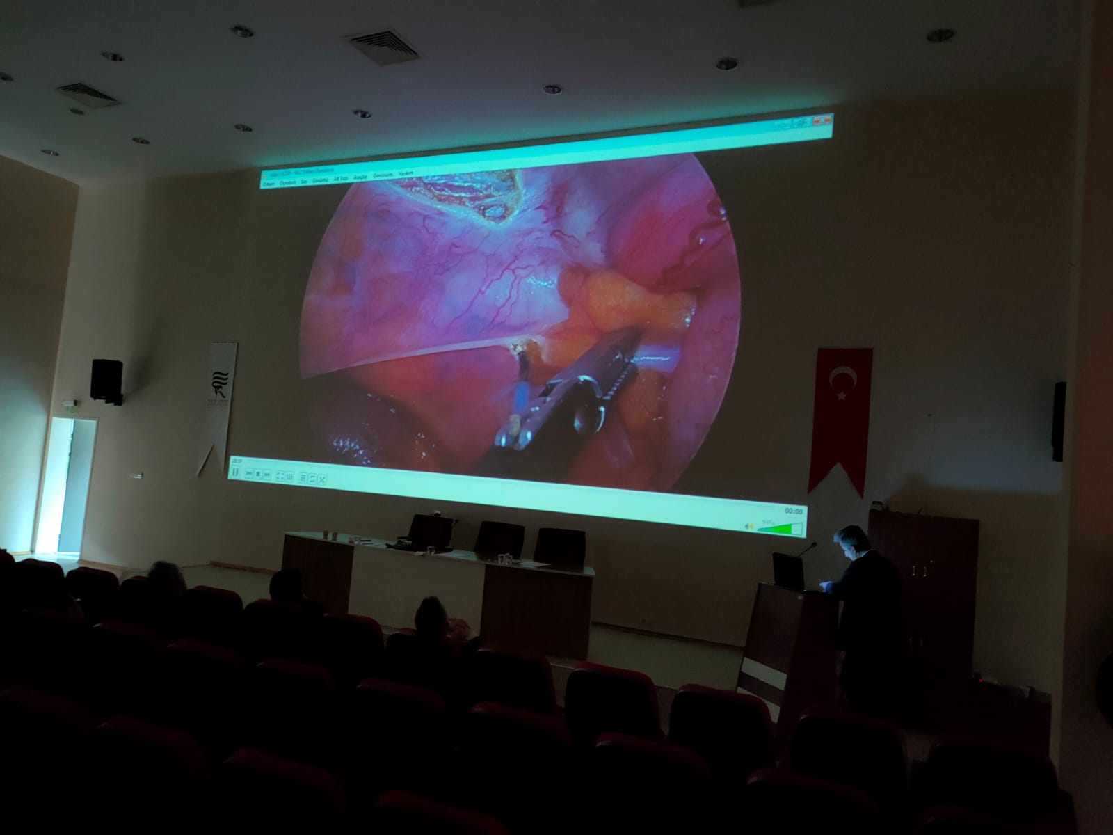 Rize’de, “Sağ Kolon Tümöründe Komplet Mezokolik Eksizyon Yapmalı mıyız?’ Sempozyumu