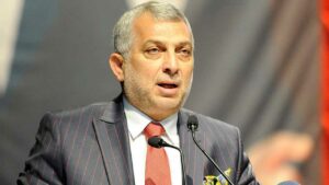 AKP MKYK üyesi Metin Külünk, iktidarın ekonomi politikaları nedeniyle TL’de