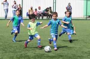 Rizespor’un minikler kulübünde top koşturan futbolcusu 8 yaşında Yiğit Demirel