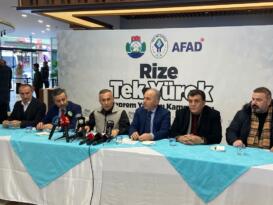 Rize valisi Çeber Depremzedelere yardım için tüm kurum ve kuruluşlarla siyasi parti temsilcilerini topladı