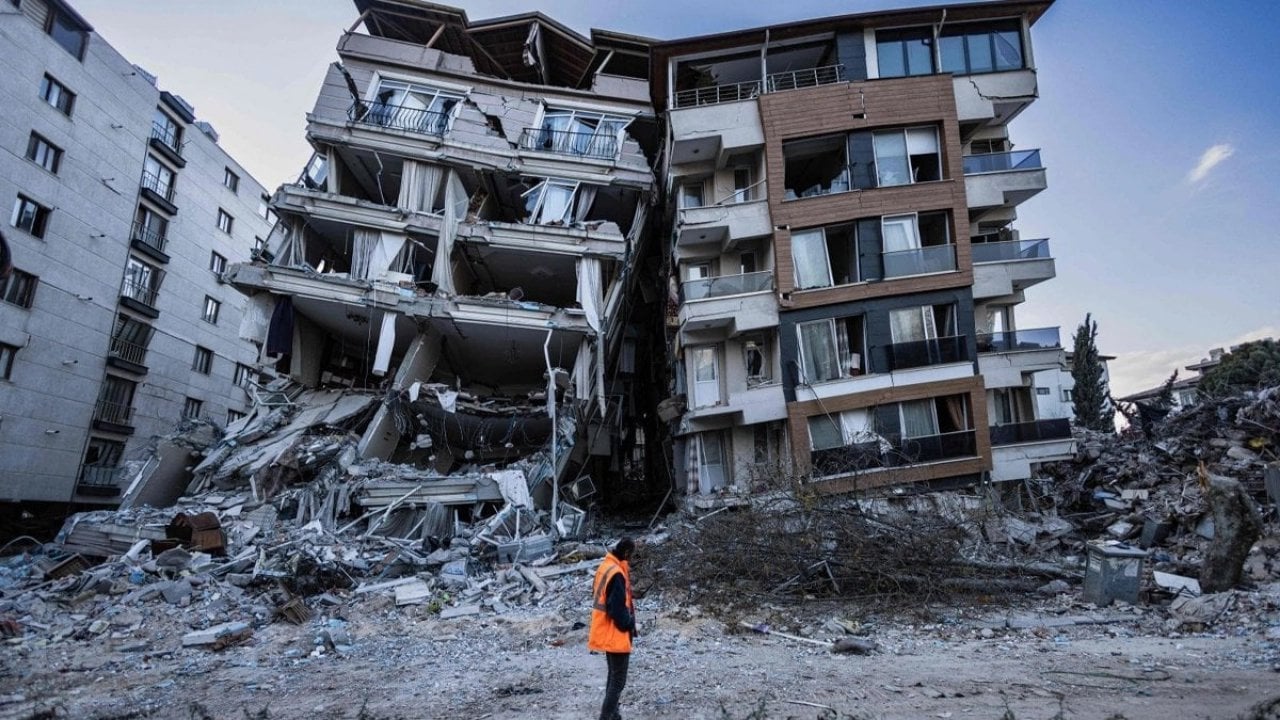 Deprem bahane ihale şahane!