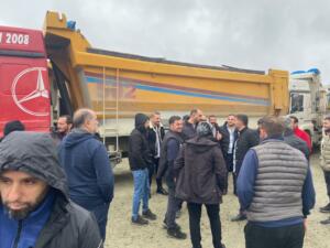 Cengiz İnşaat’ın Rize’deki İyidere Lojistik Liman inşaatının deniz dolgusuna taş