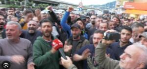 Dün gece yerel bir TV kanalında program konuğu olan AKP