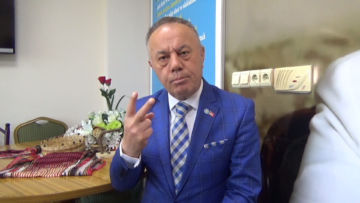 CHP Milletvekili Adayı Köksal Toptan’dan Yaş Çay Fiyatına Tepki: “Emeğinizin karşılığını vermeyenlere oy vermeyin”