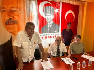 CHP Derepazarı ilçe 38. kongresini gerçekleştirdi  Kongrede bir konuşma yapan