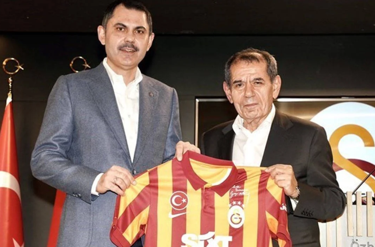 Galatasaray taraftarı Murat Kurum açıklamalarına tepki yağdırdı: ‘Olası şampiyonluğa şaibe düşürmüştür’