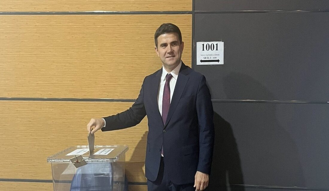 işte seçimin galibi ümit Peçe2nin yönetim kurulu listesi: YÖNETIM KURULU