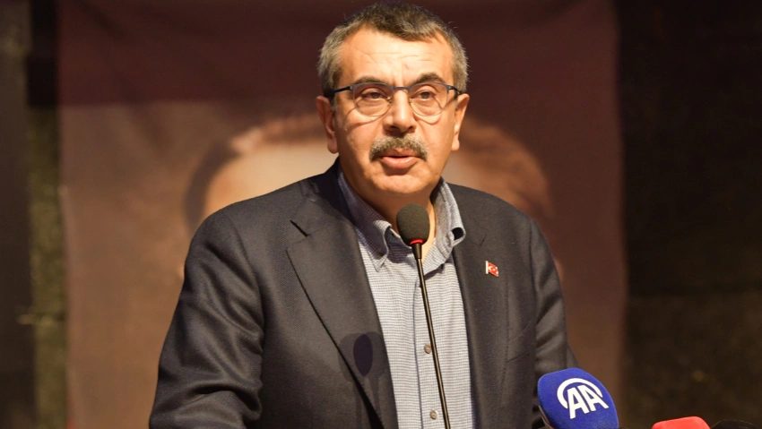 Milli Eğitim Bakanı Tekin’den Eleştirilere Çok Konuşulacak Cevap: ‘Ne Kadar