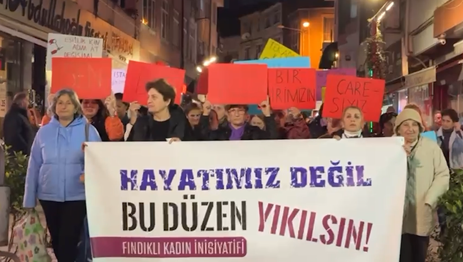 HABAR: Gençağa KARAFAZLI GÖRÜNTÜ:Koray ÖZTÜRNA (RİZE)- Fındıklıda kadına şiddeti protesto
