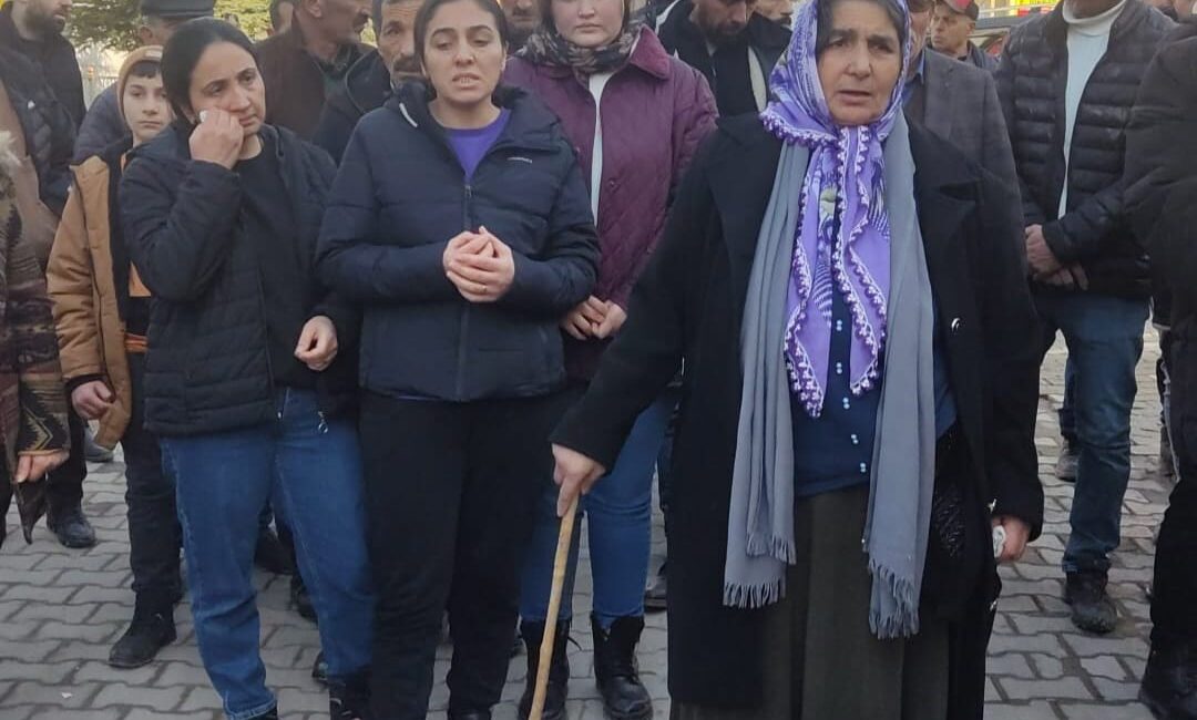 HABER: Selda KARAFAZLI (ARTVİN)- Artvin Ardanuç’ta çığ altında kalan Bülent