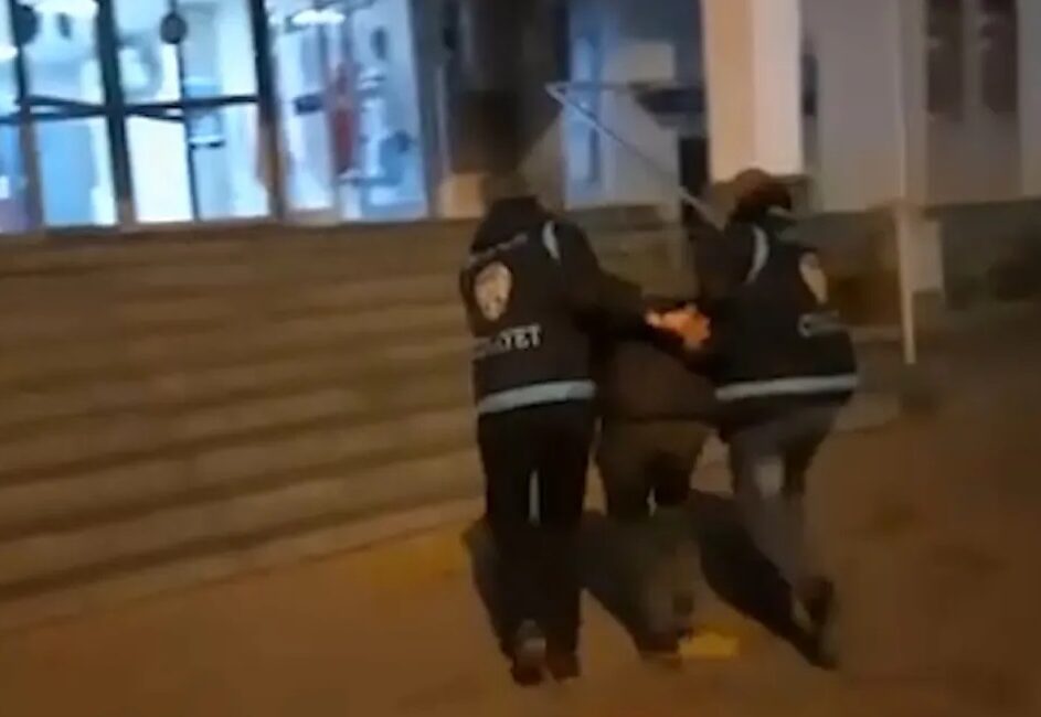 Rize’de Gece Yarısı Silahlar Konuştu: 2 Yaralı Özel Haber :