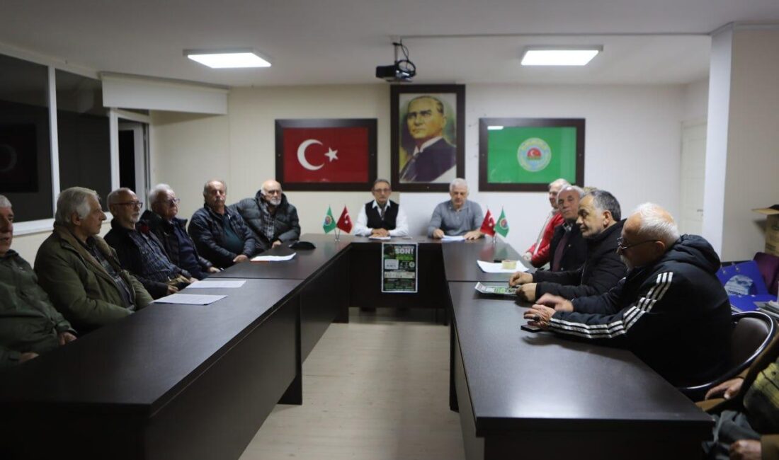 Haber:Selda Karafazlı Görüntü:Ali Ossman Ertaş RİZE – Fındıklı Çay Üreticileri Meclisi