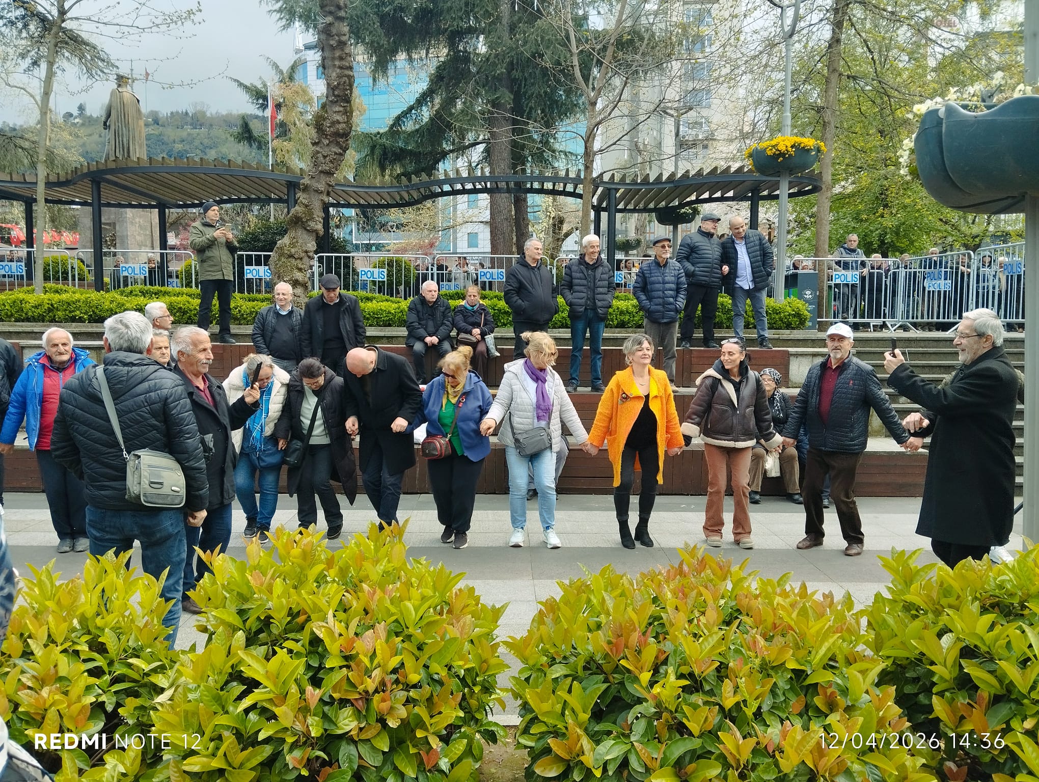 TRABZON/MERSİN – Karadeniz’in farklı illerinden Trabzon’a ve Akdeniz illerinden Mersin’e gelen