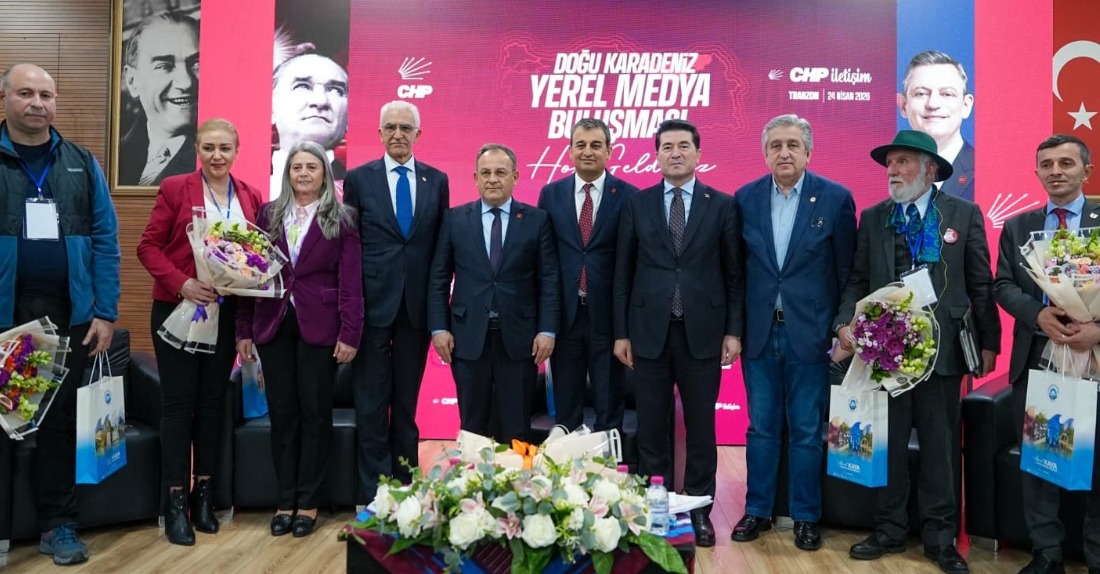 Basının içinde bulunduğu sorunları cesaretle gündeme getirirken, CHP’ye yönelik de