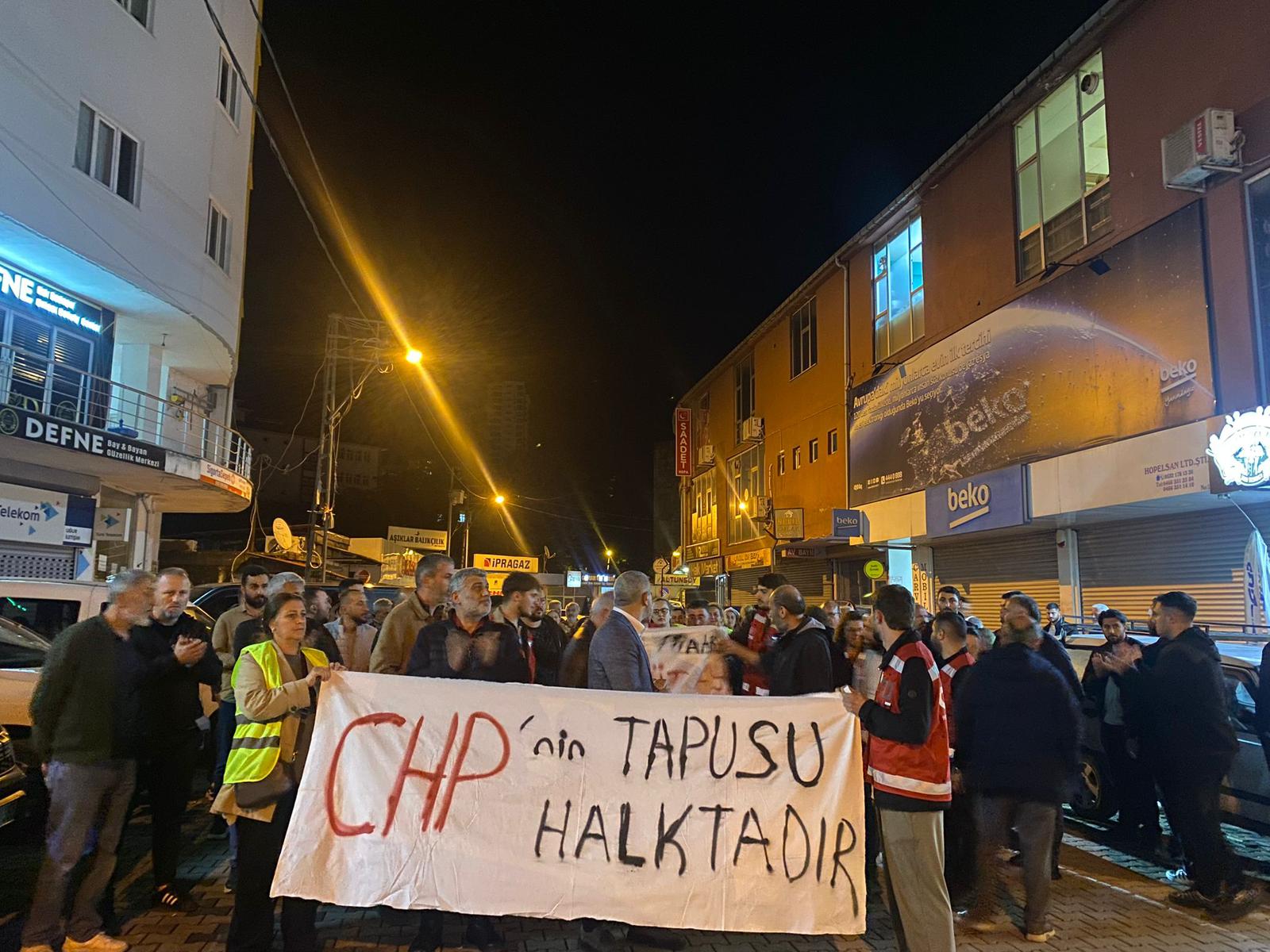 Hopa’da “Mutlak Butlan” Kararına Protesto: Faşizme karşı omuz omuza Haber: