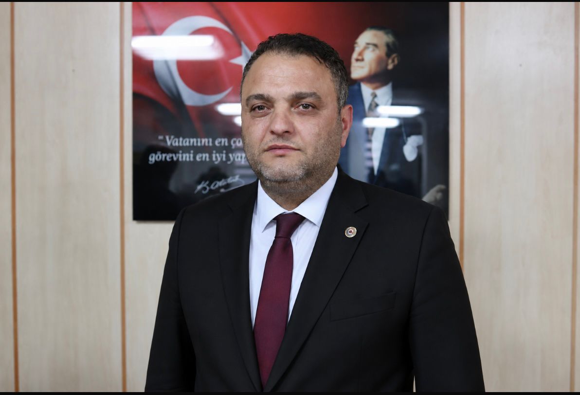 Haber: Gençağa Karafazlı  (RİZE) – Rize’de yaş çay sezonunun başlamasıyla