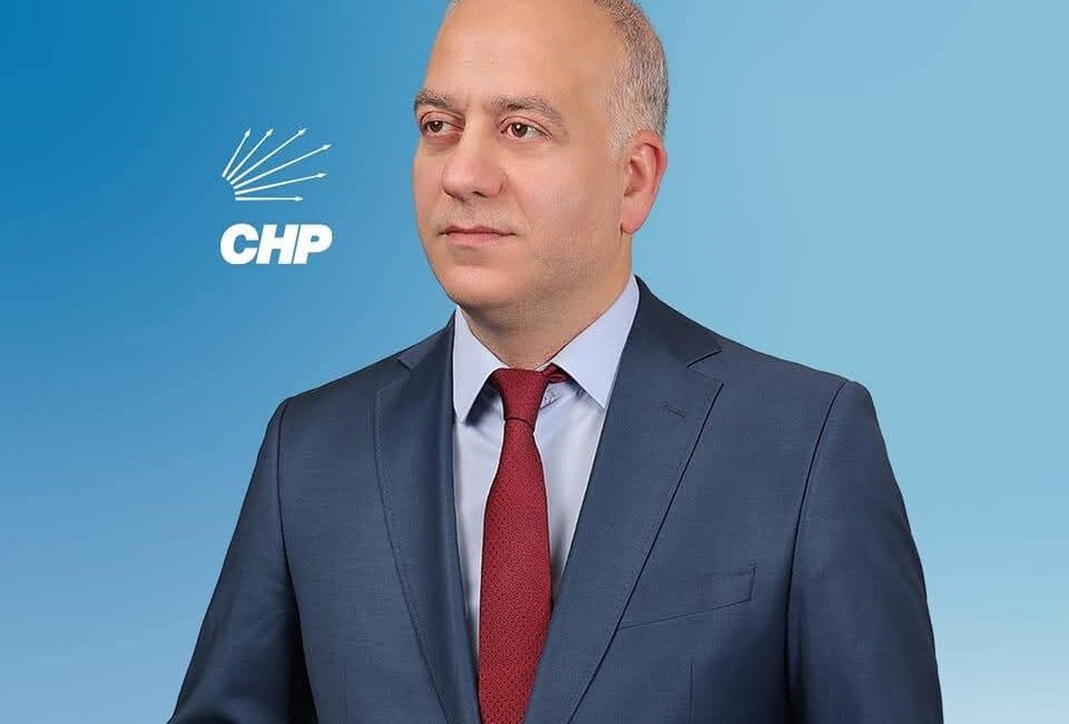 CHP’nin Çamlıhemşin belediye başkan adayı Ersin Dalga “Geminin batmasını Bekleyemem”