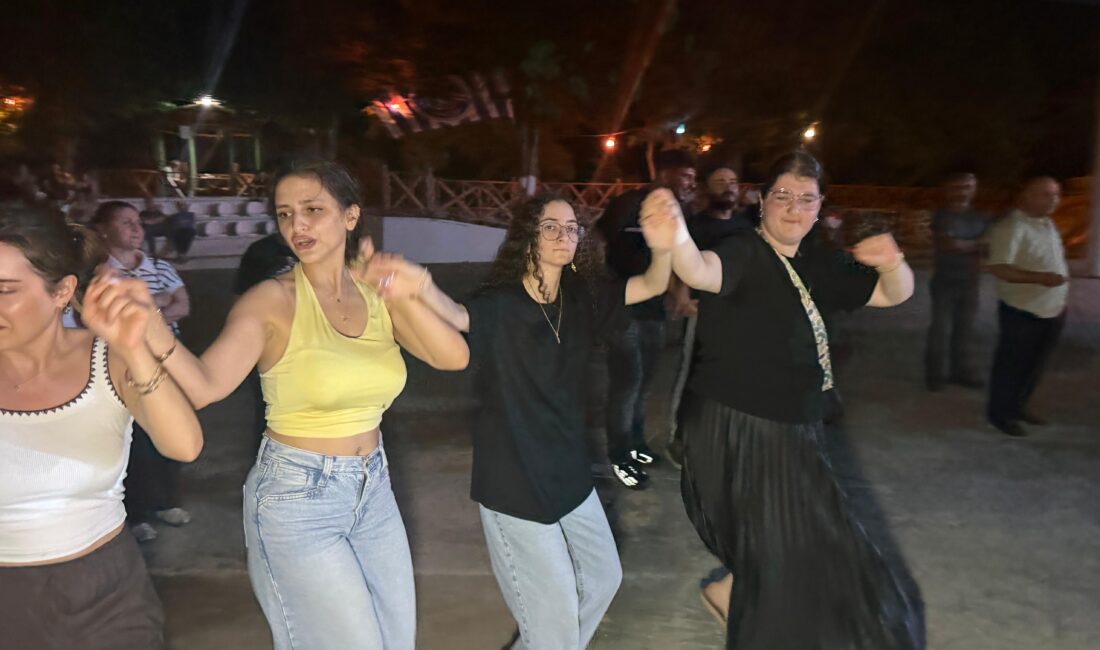 HABER-GÖRÜNTÜ: GENÇAĞA KARAFAZLI Halkevleri’nin öncülüğünde bu sene 21’incisi düzenlenen Kemalpaşa