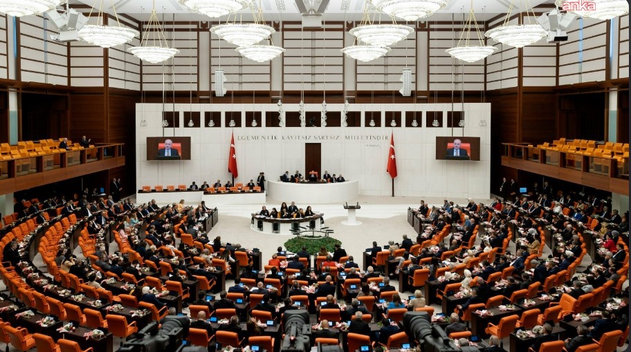 Yeni yasama yılına 1 Ekim’de başlayacak TBMM’de ekim ayında fon