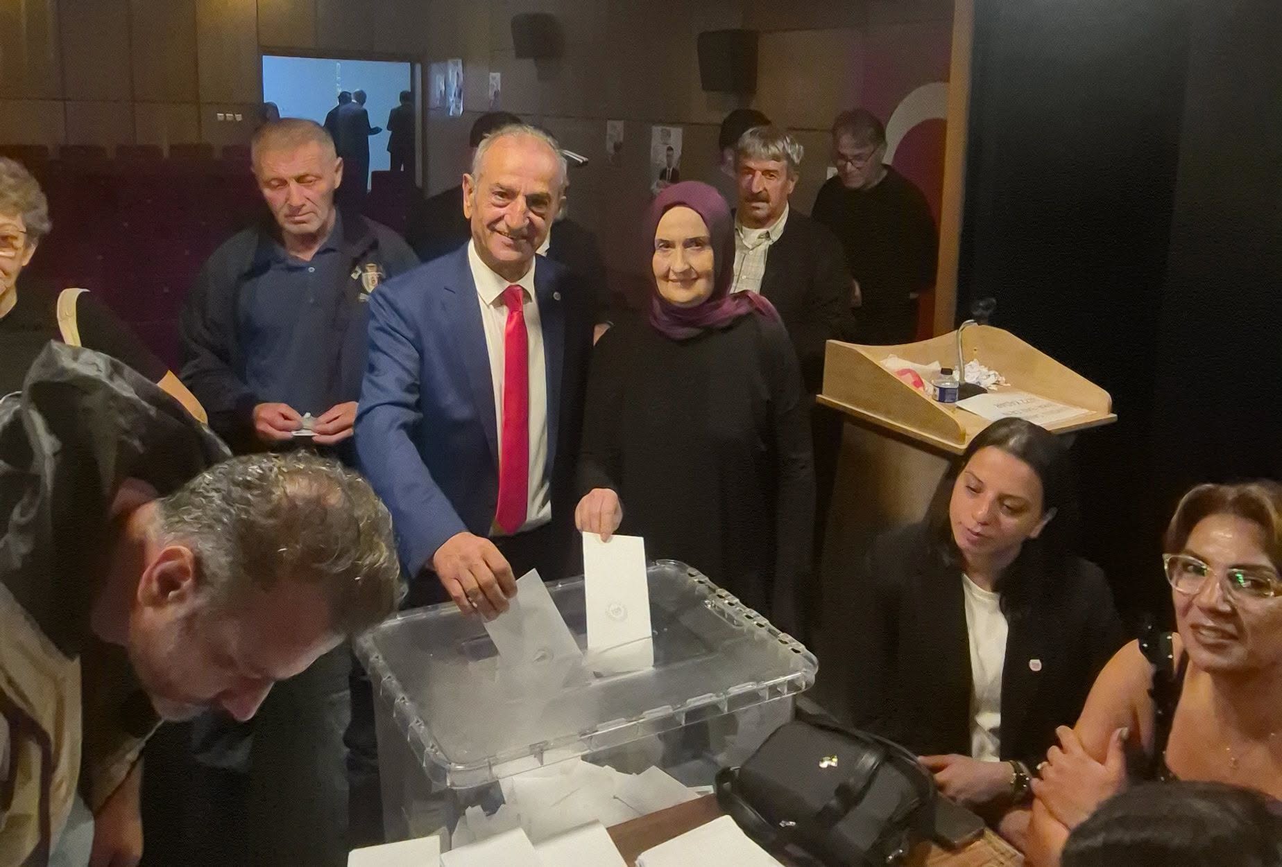 opaloğlu’ndan Seçim Sonrası Teşekkür Mesajı HABER: ÖZLEM EMİR GENÇAĞA KARAFAZLI